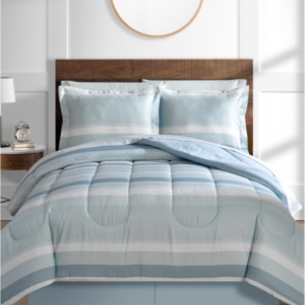 Austin Stripe/Solid Reversible 8 Pc. Comforter Set- Taup NWT - Picture 2 of 2
